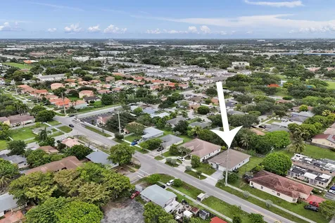 434 NW 21st Avenue Pompano Beach FL 33069
