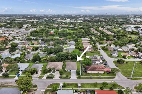 434 NW 21st Avenue Pompano Beach FL 33069