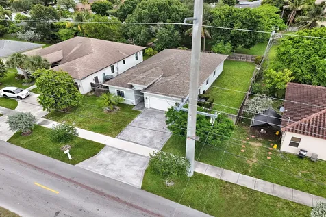 434 NW 21st Avenue Pompano Beach FL 33069
