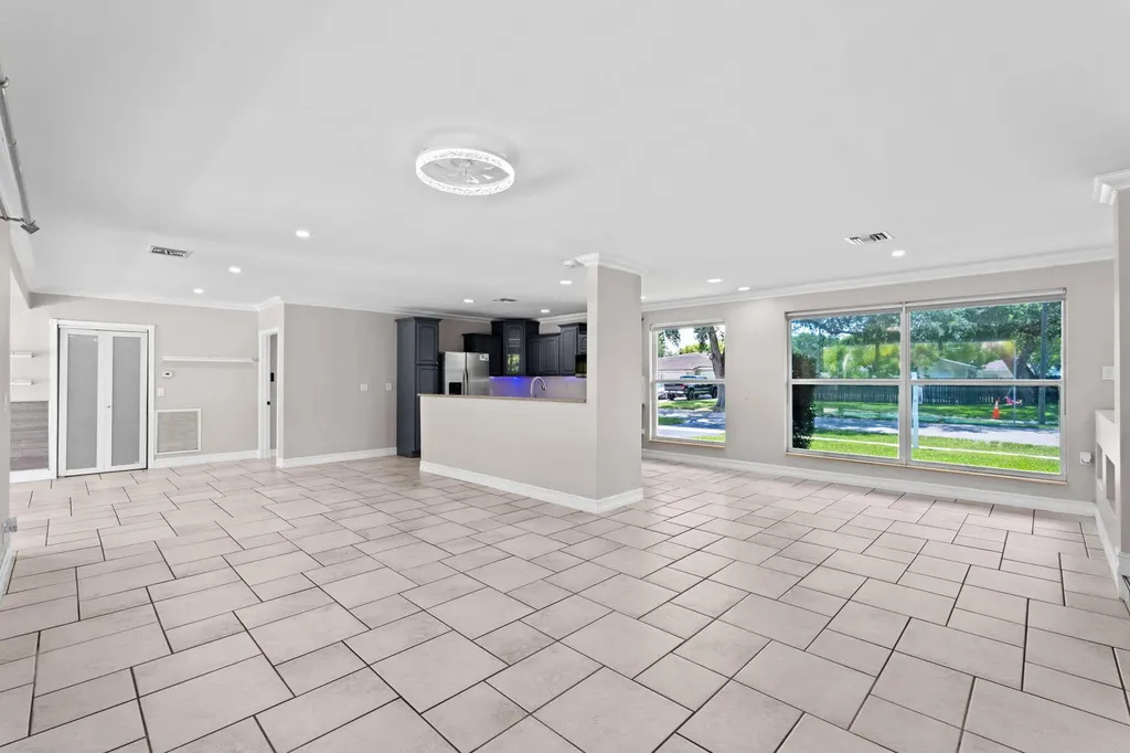 9200 SW 51st Place Cooper City FL 33328