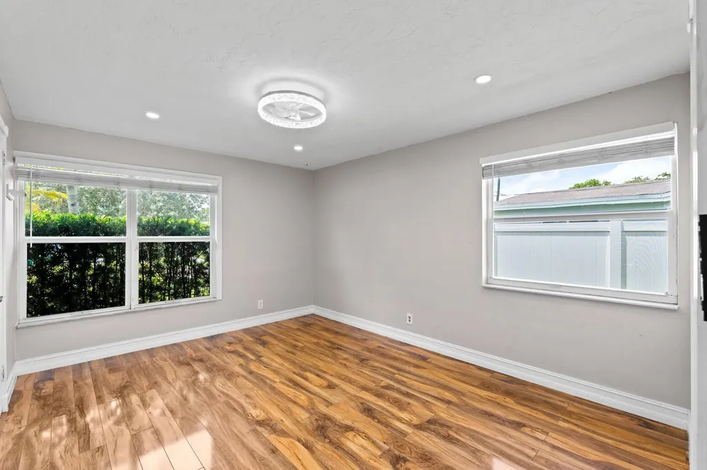 9200 SW 51st Place Cooper City FL 33328