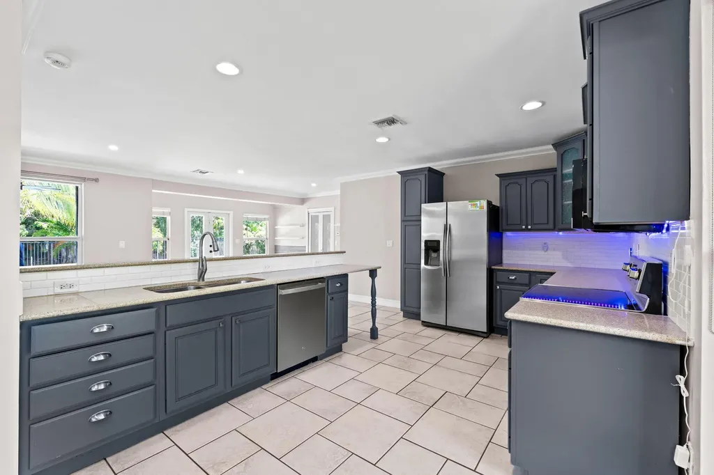 9200 SW 51st Place Cooper City FL 33328