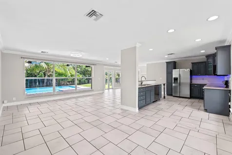 9200 SW 51st Place Cooper City FL 33328