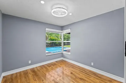 9200 SW 51st Place Cooper City FL 33328