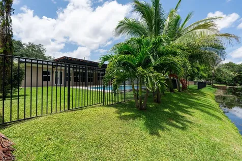 9200 SW 51st Place Cooper City FL 33328
