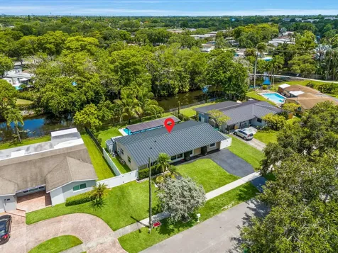 9200 SW 51st Place Cooper City FL 33328