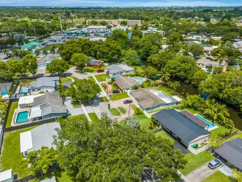 9200 SW 51st Place Cooper City FL 33328
