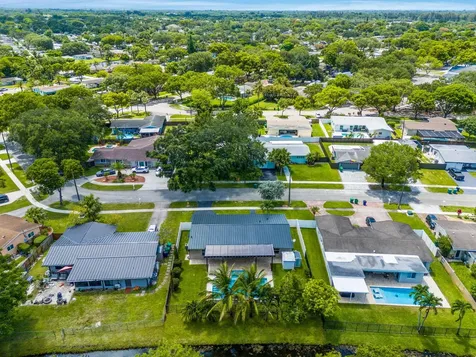 9200 SW 51st Place Cooper City FL 33328