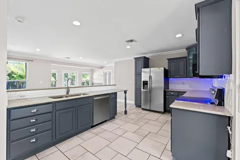 9200 SW 51st Place Cooper City FL 33328