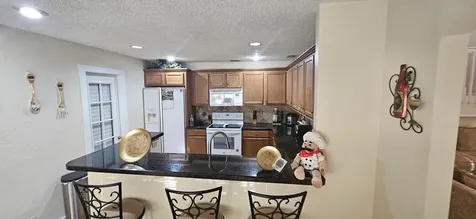 11453 Lakeview Drive Coral Springs FL 33071