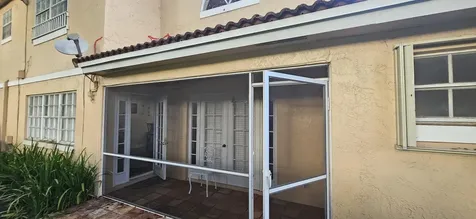 11453 Lakeview Drive Coral Springs FL 33071