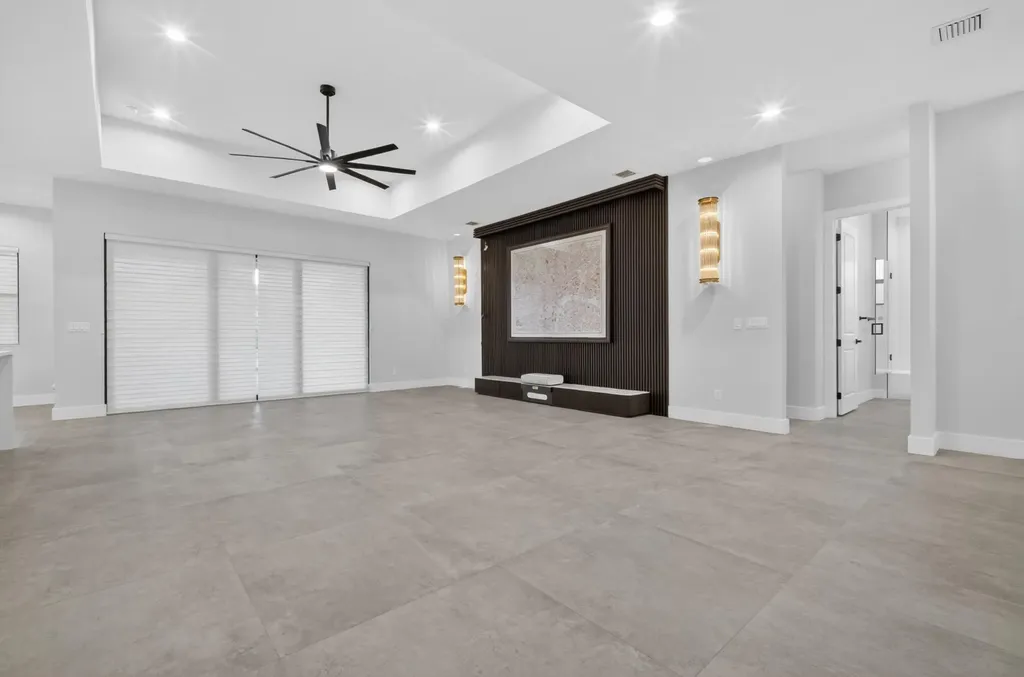 17655 44th Place N The Acreage FL 33470