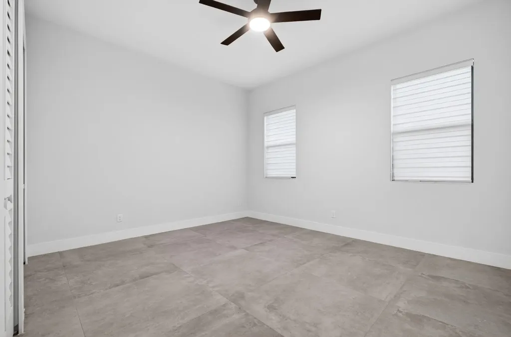 17655 44th Place N The Acreage FL 33470
