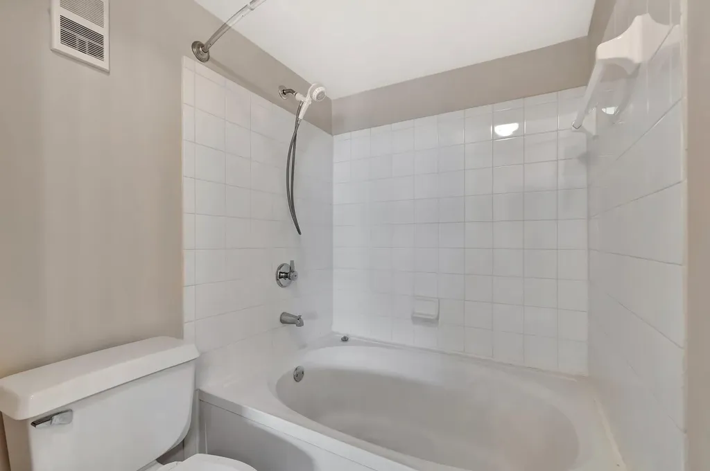 4847 Via Palm Lakes West Palm Beach FL 33417