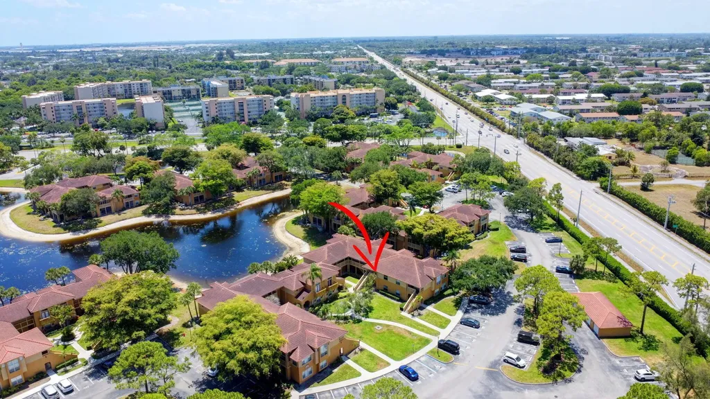 4847 Via Palm Lakes West Palm Beach FL 33417