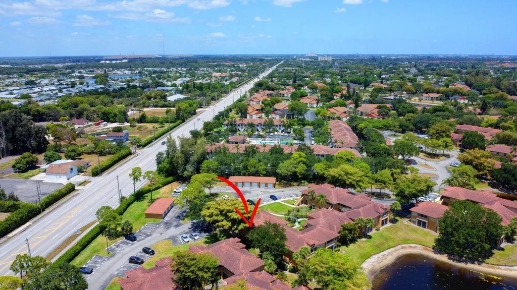4847 Via Palm Lakes West Palm Beach FL 33417