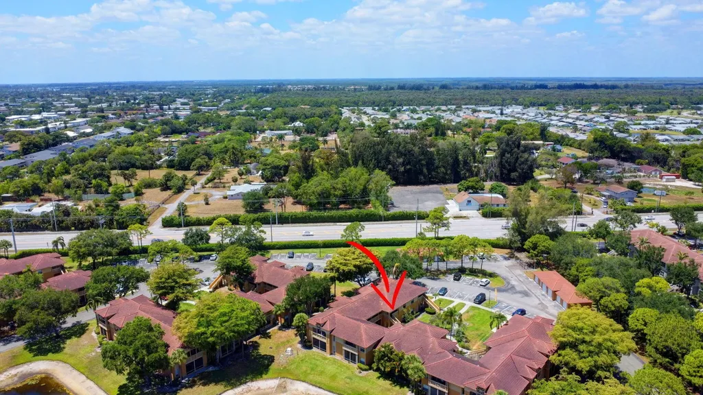 4847 Via Palm Lakes West Palm Beach FL 33417