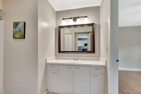 4847 Via Palm Lakes West Palm Beach FL 33417