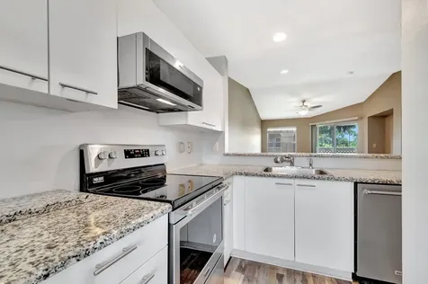 4847 Via Palm Lakes West Palm Beach FL 33417
