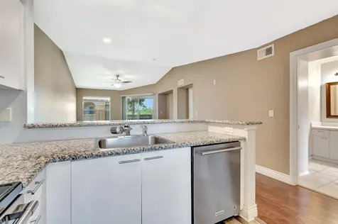 4847 Via Palm Lakes West Palm Beach FL 33417