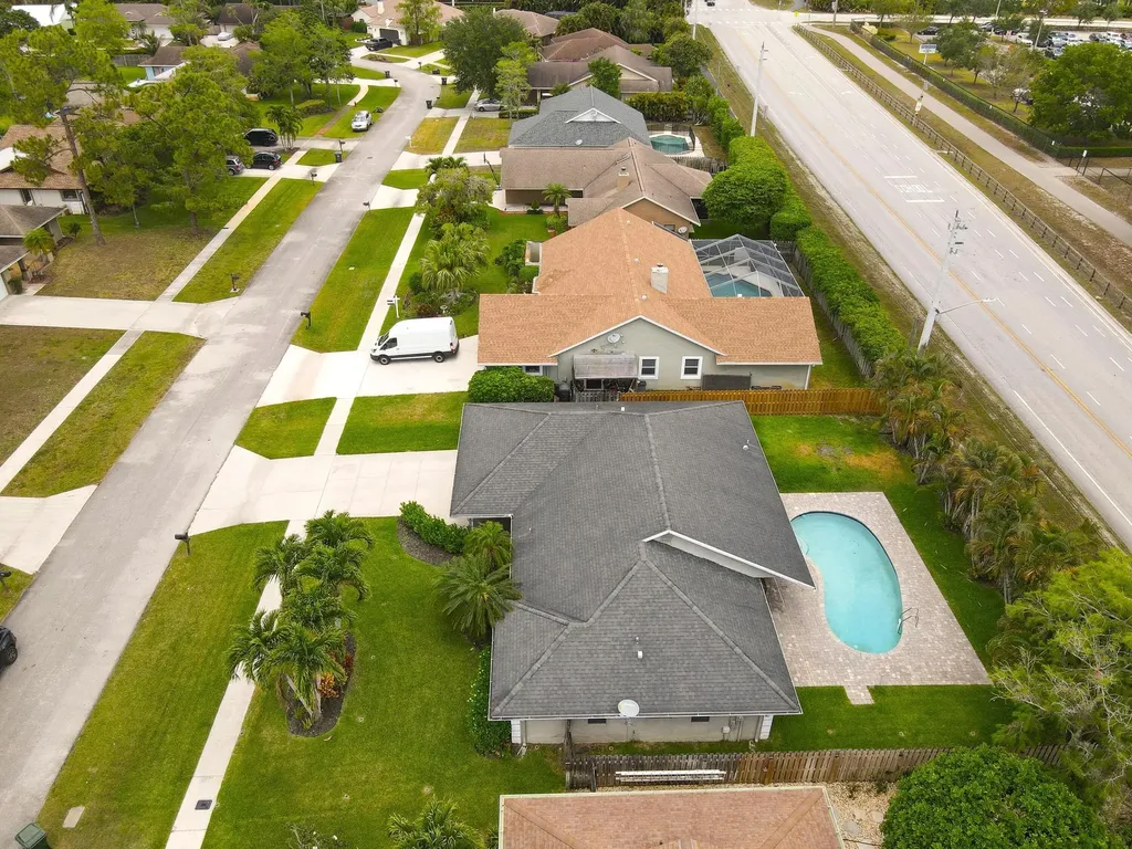 542 Indigo Avenue Wellington FL 33414