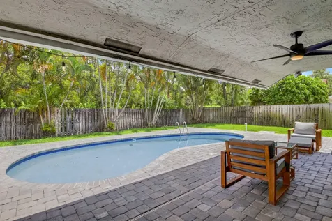 542 Indigo Avenue Wellington FL 33414