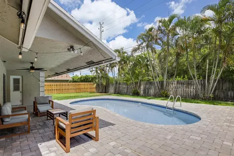 542 Indigo Avenue Wellington FL 33414