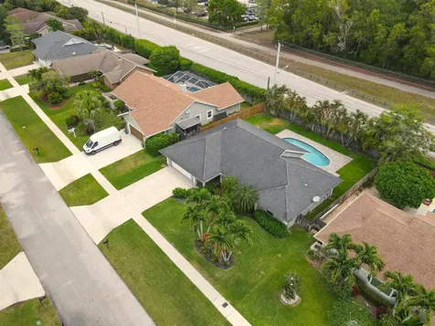 542 Indigo Avenue Wellington FL 33414