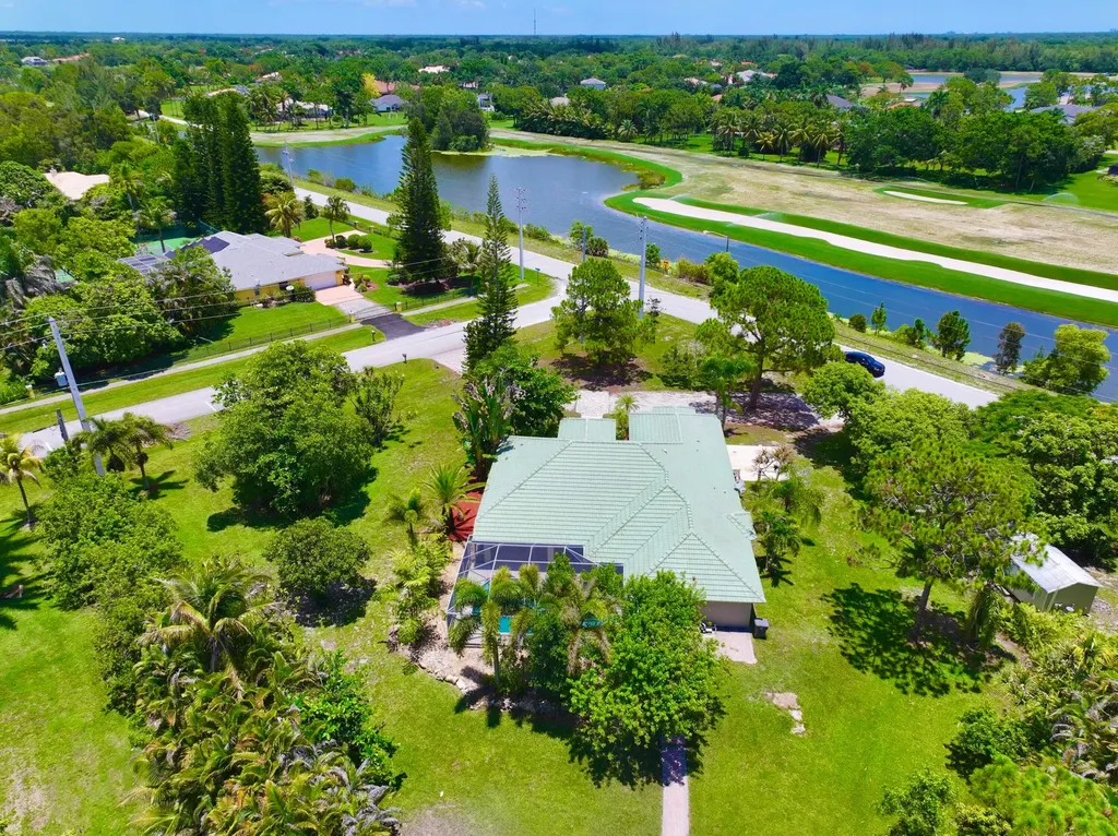 12037 Temple Boulevard The Acreage FL 33412