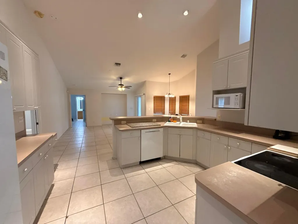 12037 Temple Boulevard The Acreage FL 33412
