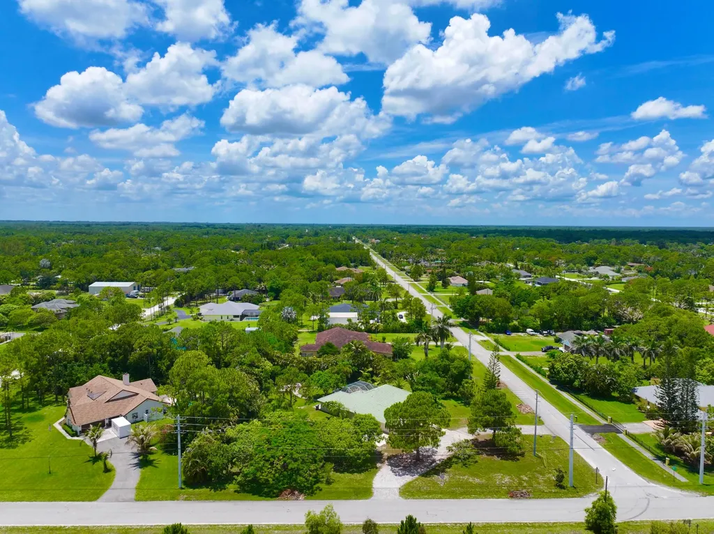 12037 Temple Boulevard The Acreage FL 33412