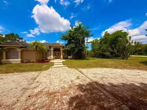 12037 Temple Boulevard The Acreage FL 33412