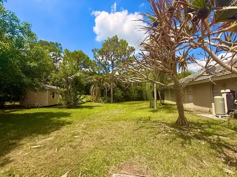 12037 Temple Boulevard The Acreage FL 33412