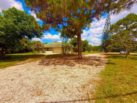 12037 Temple Boulevard The Acreage FL 33412
