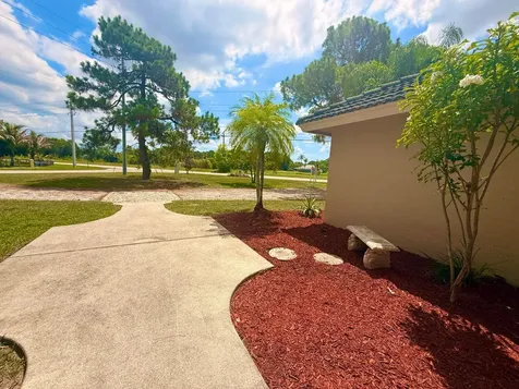 12037 Temple Boulevard The Acreage FL 33412