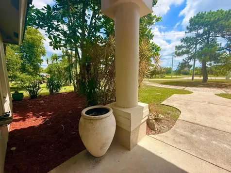 12037 Temple Boulevard The Acreage FL 33412