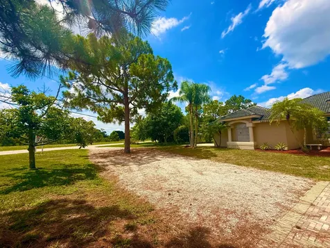 12037 Temple Boulevard The Acreage FL 33412