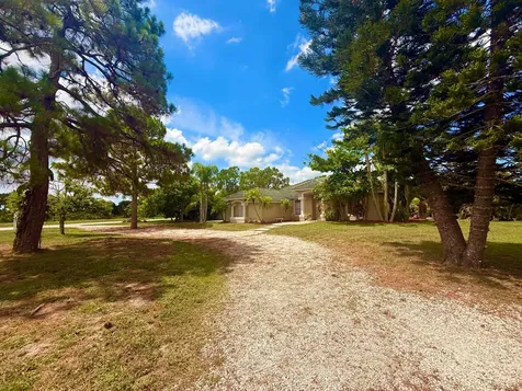 12037 Temple Boulevard The Acreage FL 33412