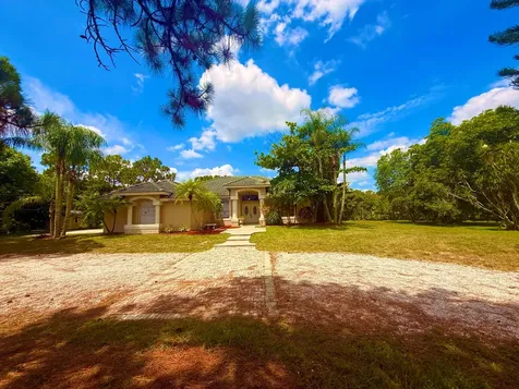 12037 Temple Boulevard The Acreage FL 33412