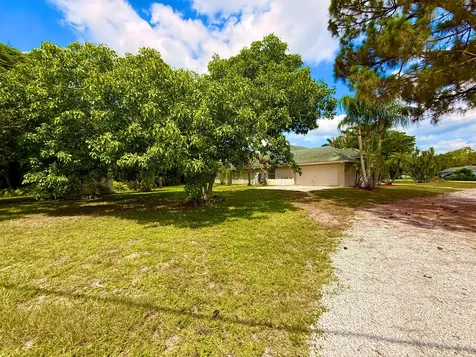 12037 Temple Boulevard The Acreage FL 33412