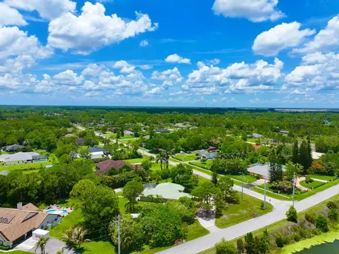 12037 Temple Boulevard The Acreage FL 33412