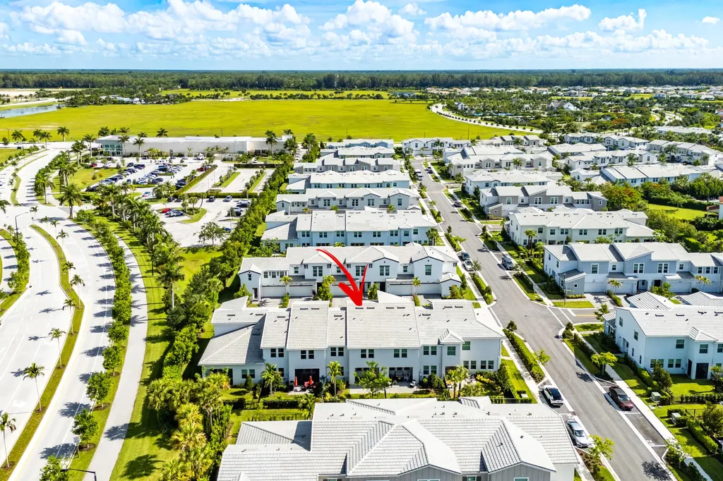 16474 Helix Court The Acreage FL 33470