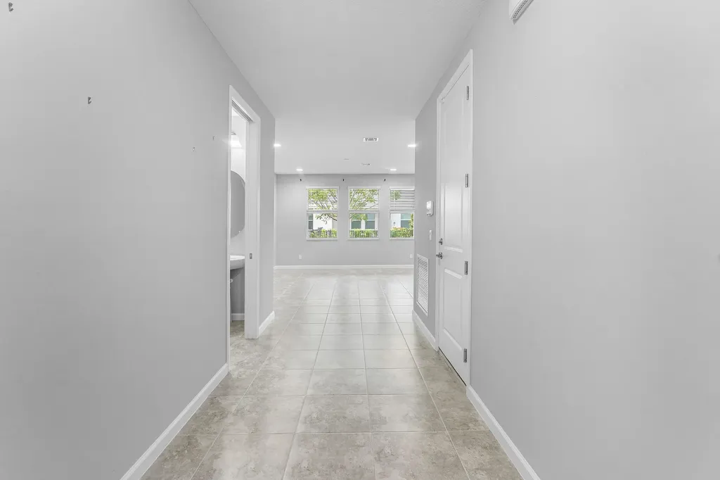 16474 Helix Court The Acreage FL 33470