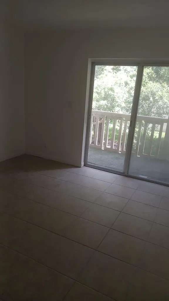 4165 SW 67th Avenue Davie FL 33314