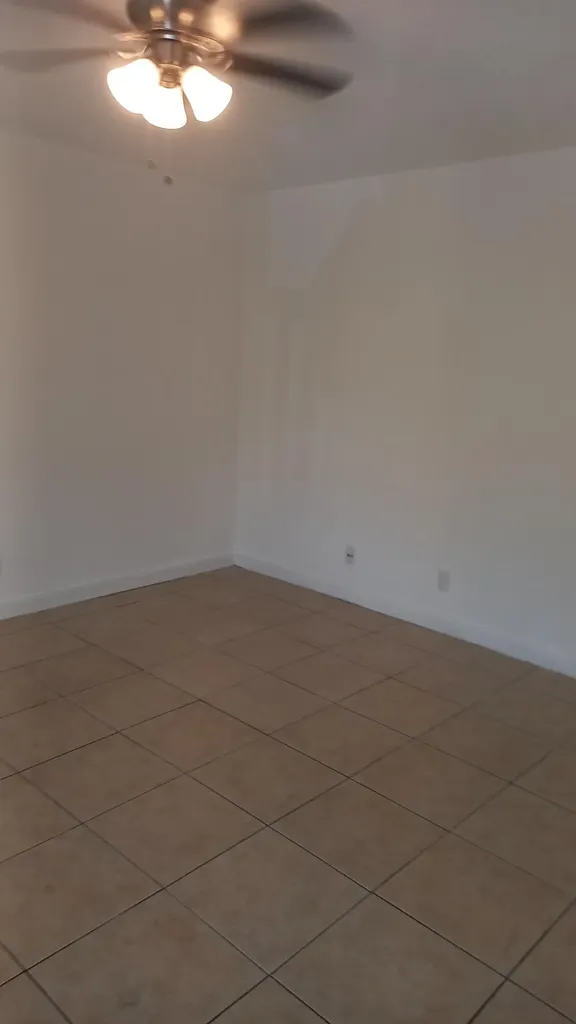 4165 SW 67th Avenue Davie FL 33314