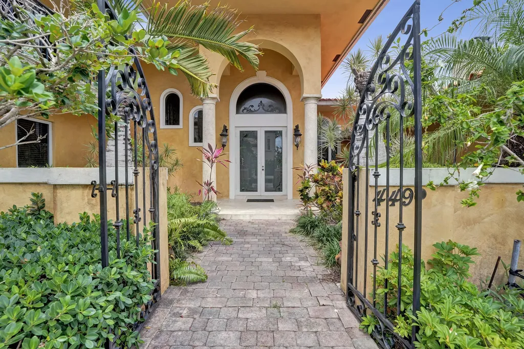 449 Isle Of Palms Drive Fort Lauderdale FL 33301