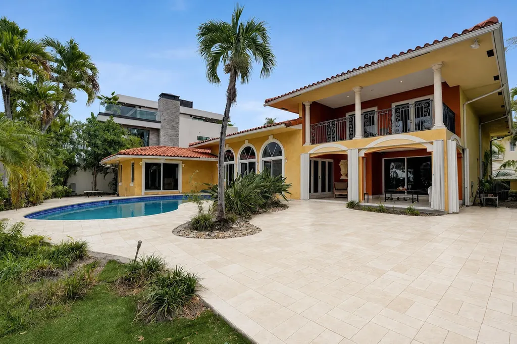 449 Isle Of Palms Drive Fort Lauderdale FL 33301