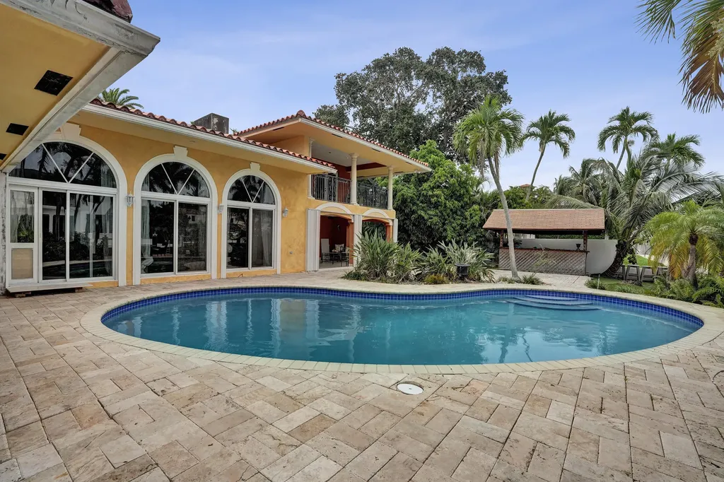 449 Isle Of Palms Drive Fort Lauderdale FL 33301