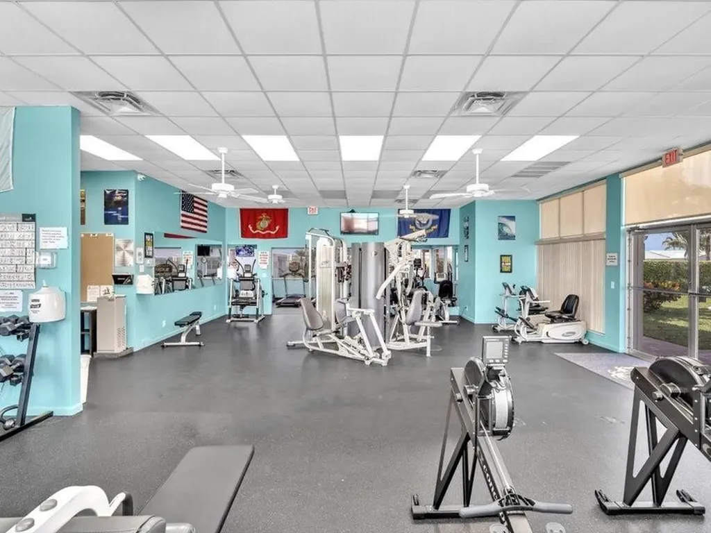 1009 SW 3rd Way Boynton Beach FL 33426