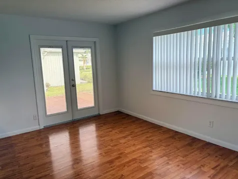 1009 SW 3rd Way Boynton Beach FL 33426